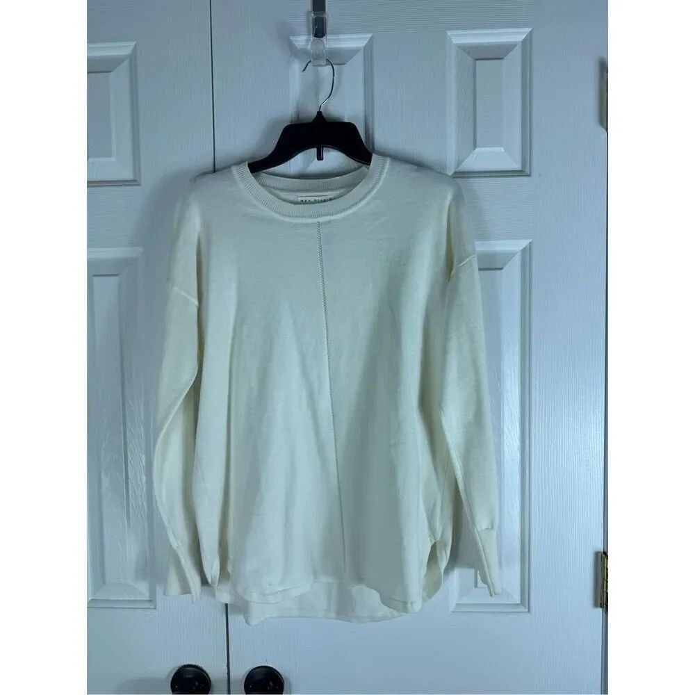 Nwt Max Studio Cream Sweater Size Small